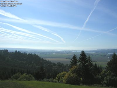 Aircraft contrails